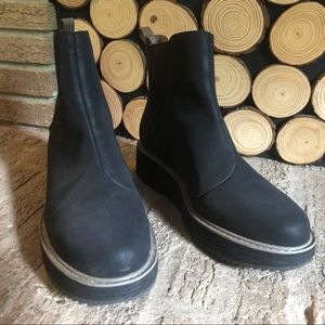 Teva Women's Midform Chelsea Boot